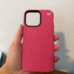 Speck Presidio Case- 14 Pro Max